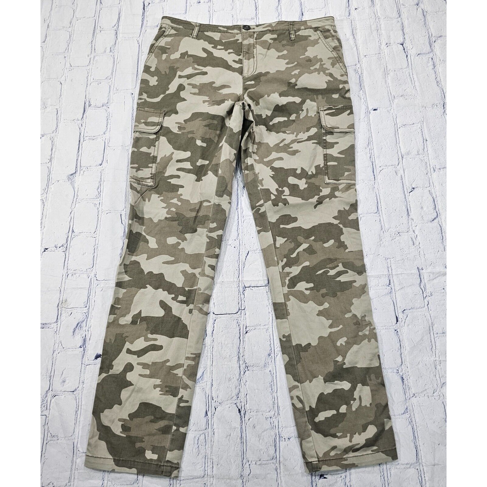 ATM Anthony Thomas Melillo Women's Straight Leg Cargo Pants in Olive Camo